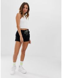 Pantalones cortos Bershka de Denim de color Negro | Lyst