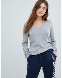 hollister v neck jumper