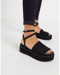 flatform chunky sandals
