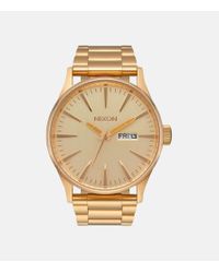 nixon watches men