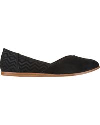 TOMS Black Jutti Chevron Pattern Flats