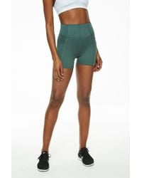 nike vinyasa dry shorts