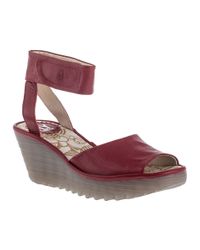 Fly London - Yula Wedge Sandal Cherry Red Leather - Lyst