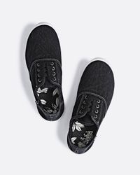 billabong canvas shoes