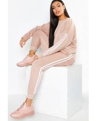 Ensemble Sweat & Jogging À Rayures Sur Les Côtés Plus - roche - 50, Roche Boohoo en coloris Pink