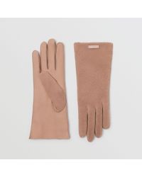 burberry gloves womens pink