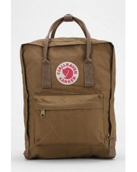 urban outfitter kanken