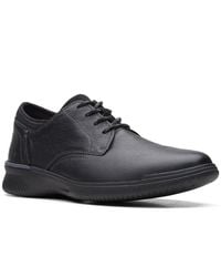 clarks men's oxfords