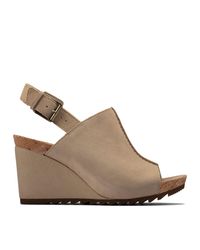clarks closed toe wedges