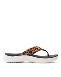 clarks shoes ladies flip flops