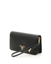 prada wallet on chain