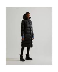 velvet puffer black