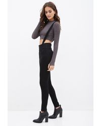 skinny jeans with suspenders