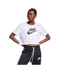 Nike T-shirts for Women - Up to 62% off at Lyst.com