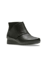 clarks caddell rush wedge bootie