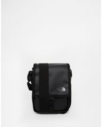 the north face bardu flight bag in black