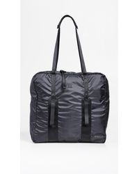 hs7 tote