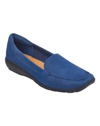 easy spirit abide casual flats