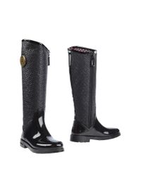 hilfiger rain boots