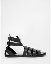 mens black gladiator sandals