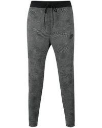 nike drop crotch
