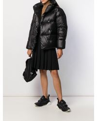 Filippa K Black Gefütterte Daunenjacke