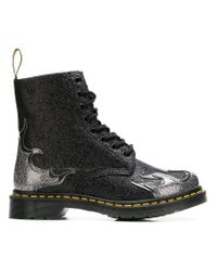 Dr Martens Glitter Flame 2024 favors