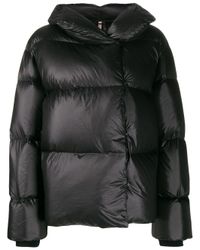 Filippa K Black Gefütterte Daunenjacke