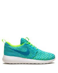 tênis nike roshe one flyknit feminino