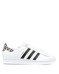 adidas Leer Superstar Sneakers Met Dierenprint in het Wit - Lyst
