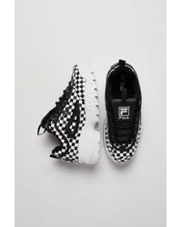 checkered filas