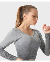 FITGIRL UNIVERSETM Gray Shadow Long Sleeve Seamless Cropped Shirt