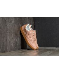 reebok club c trainers in tan with gum sole