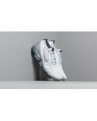 vapormax flyknit triple white