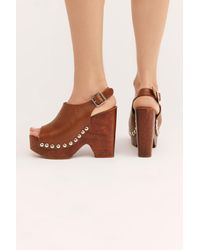 jeffrey campbell walk the line clog