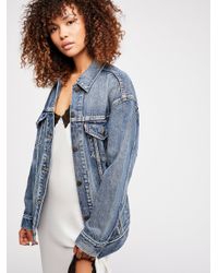 baggy trucker levis