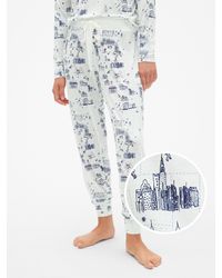 gap print joggers in modal