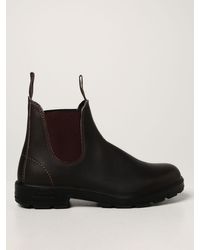blundstones on men