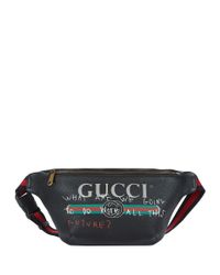 Gucci Leather Slogan Logo Print Belt Bag in Black - Lyst
