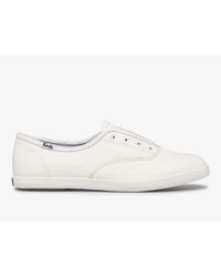 keds chillax off white