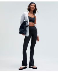 define zip front high rise ルルレモン　フレアレギンス Lululemon Define Zip-Front High-Rise Flared Pant - Pitch