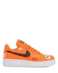Sneakers \