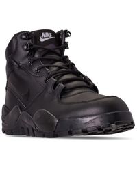 black nike sneaker boots