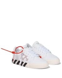 Off-White c/o Virgil Abloh from $102 | Lyst