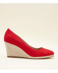 red wedges new look