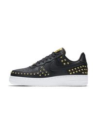 Air Force 1 - Sneakers nere con borchieNike in Pelle di colore Nero | Lyst