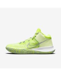 kyrie shoes for men