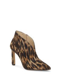 sestrind vince camuto
