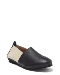 André Assous Womens Chic Loafer Flat 