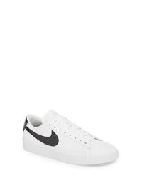blazer low essential sneaker